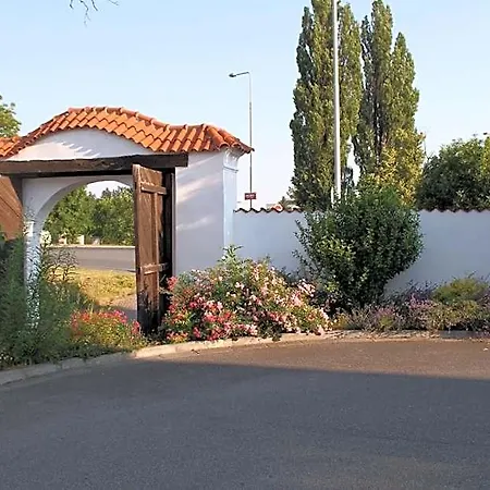 Meritum Otel 3*