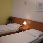 메리툼 호텔 3*