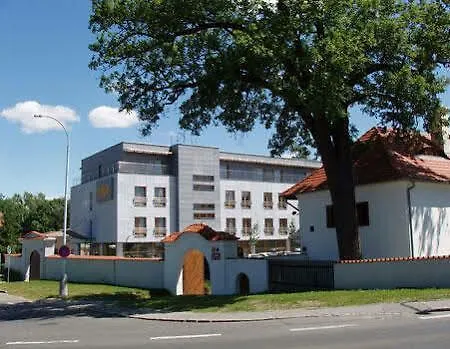 Hotell Meritum 3*
